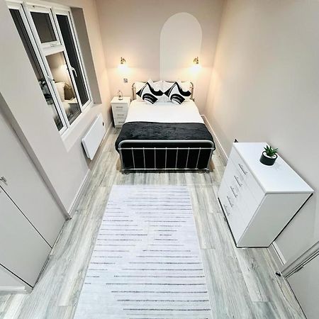 London Crescent House Top Location Ensuites Rooms Great Value מראה חיצוני תמונה