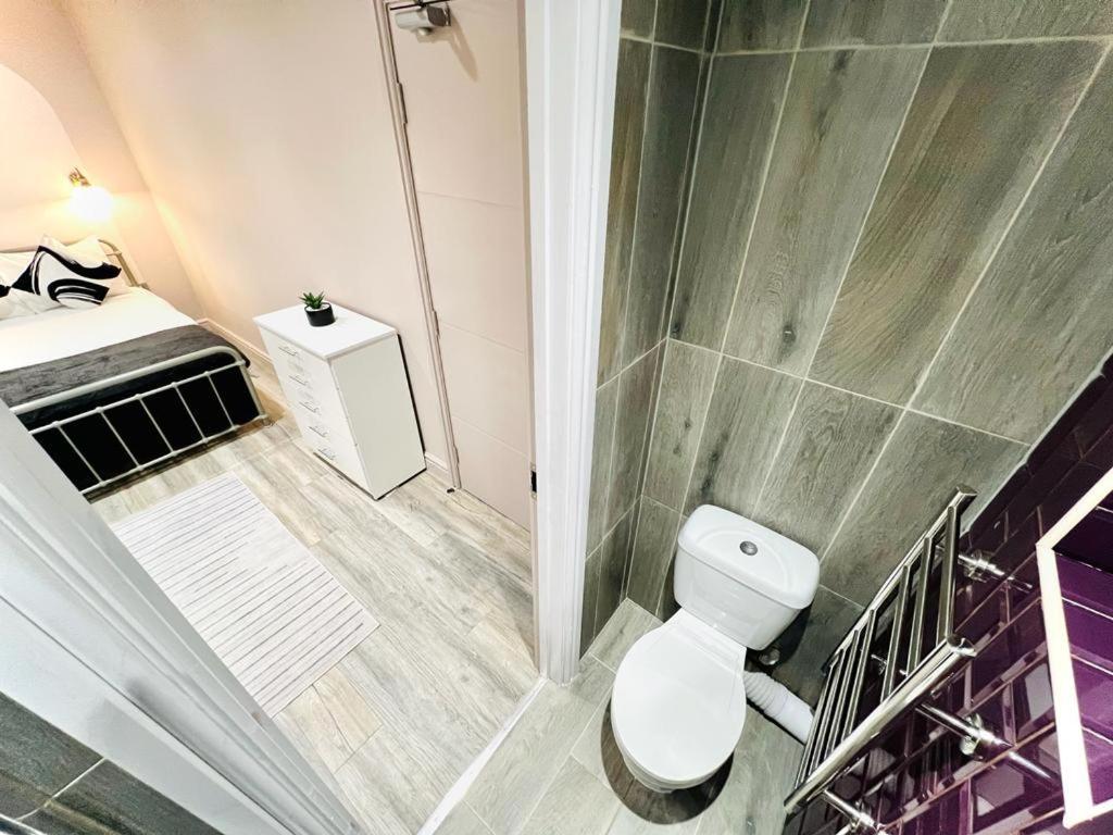 London Crescent House Top Location Ensuites Rooms Great Value מראה חיצוני תמונה