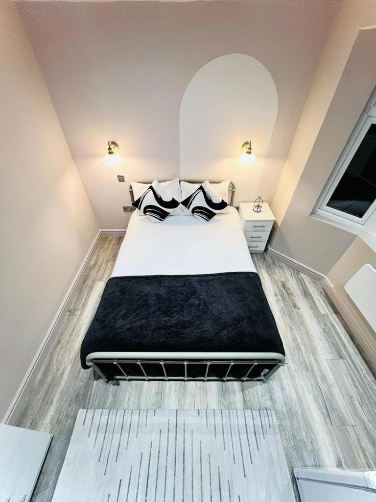 London Crescent House Top Location Ensuites Rooms Great Value מראה חיצוני תמונה