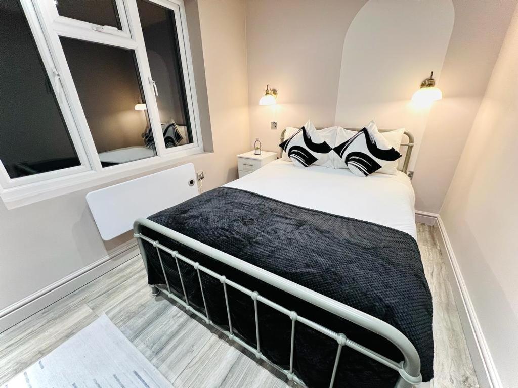 London Crescent House Top Location Ensuites Rooms Great Value מראה חיצוני תמונה